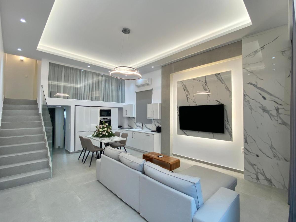 Hotel Alex เมโธนี ภายนอก รูปภาพ